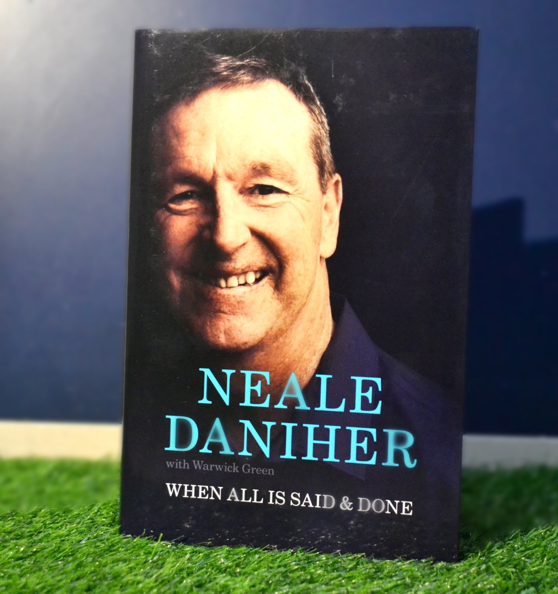 CollinsShepp's tweet photo. Footy kicks off for 2022 tonight with a Melbourne v Footscray Grand Final rematch! Get into the mood with our big AFL range, including @NealeDaniher's biography, When All Is Said &amp; Done or great yarns to fill in half0timein #HalfAChickenAndChips from the @Coodabeens.
#deesdogs https://t.co/GaIgzzPSnY