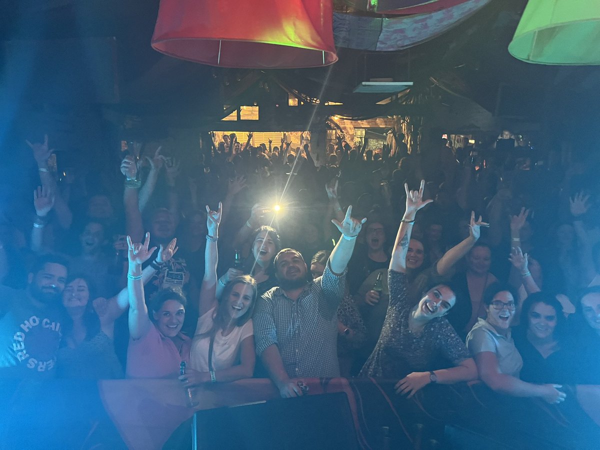 Love you <a href="/RailwaysCafe05/">Railways Cafe</a> ❤️❤️❤️❤️❤️❤️