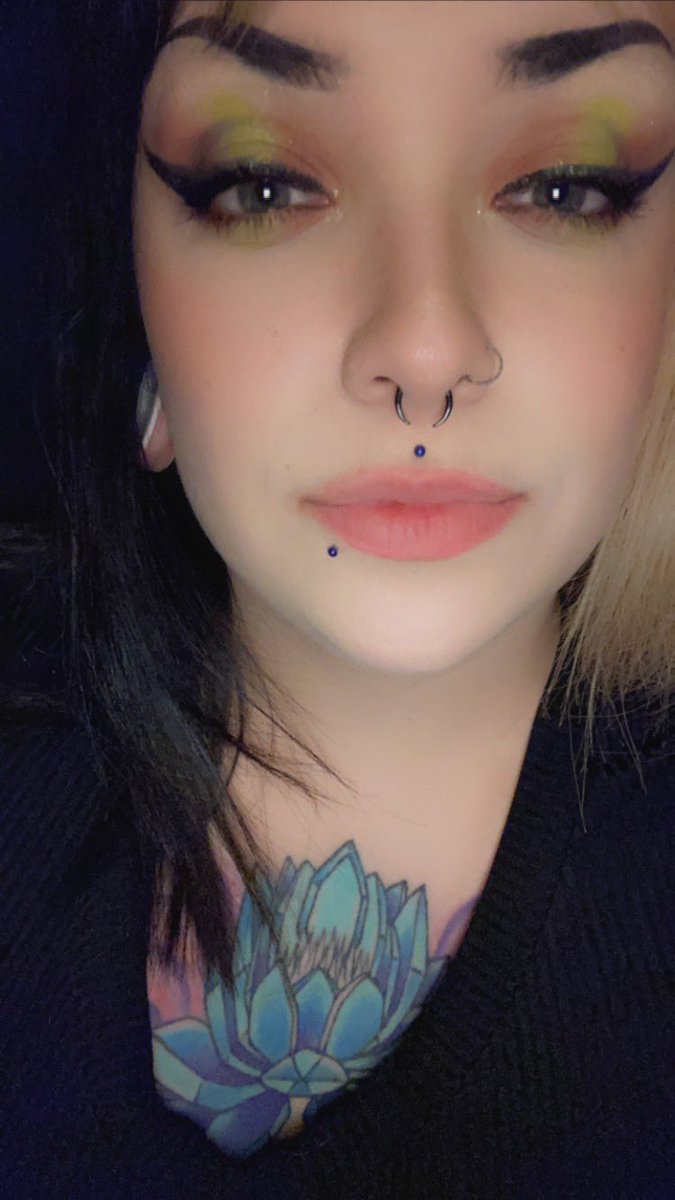 OnlyFans.com/cicivixen #sellingcontent #buyingcontent