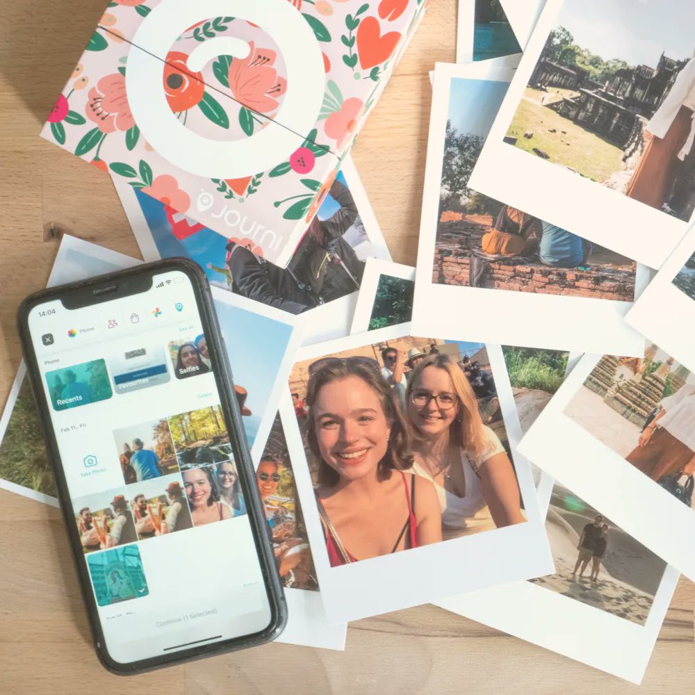 Sometimes the smallest moments make the biggest &amp; best memories. Print those everyday surprises and make them part of your daily life! What little life moments mean a lot to you?

#lifeisajourni #2022 #memories #photos #photobook