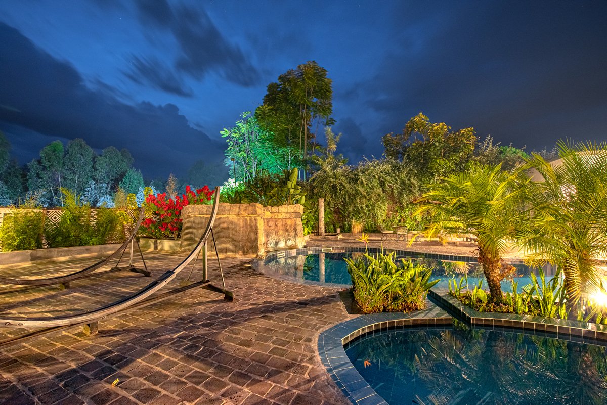 Don’t have any idea where to go this weekend? We got you covered. Click the link in our bio for more detail. We are available online 24/7
🖼️ <a href="/FiveVolcanoes/">Five Volcanoes Boutique Hotel</a> 
#VisitRwanda #weekendaway #Travel #Africa #staycation