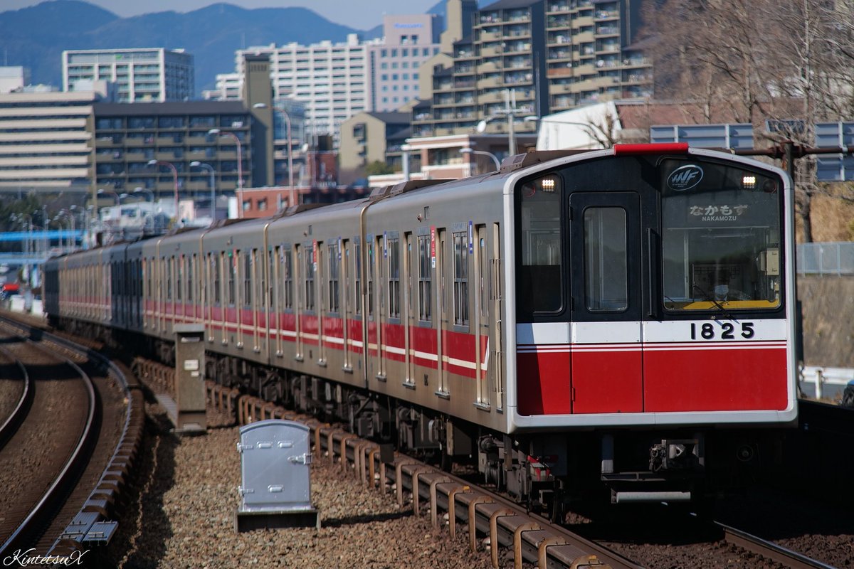 KintetsuX's tweet photo. 10A系

短い間でしたが、通学でお世話になった車両です。 https://t.co/M0ReEZ7AIu