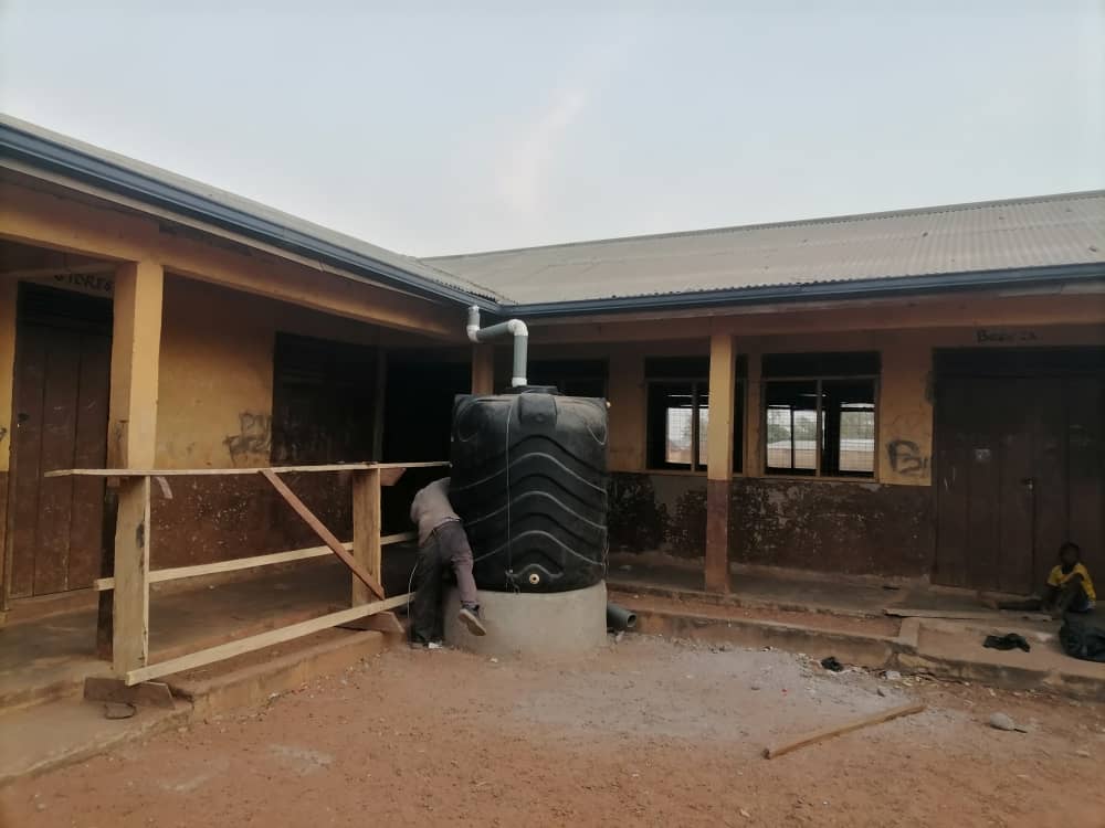 PeaceforlifeG's tweet photo. Peace for life Ghana continue to provide access to water for rural communities in rural communities including less endowed school within west mamprusi in the north east region of Ghana. https://t.co/ZpBKgoeztq
