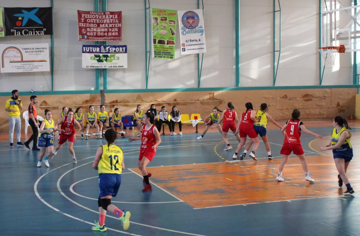 cbls_fem's tweet photo. GAME DAY
📆 Domingo 6
🕐 17:00 h
🆚️ Talavera
📍La Moheda
Partido más importante hasta el momento!!! Lets go💛💙 https://t.co/uSCbZ3syk2