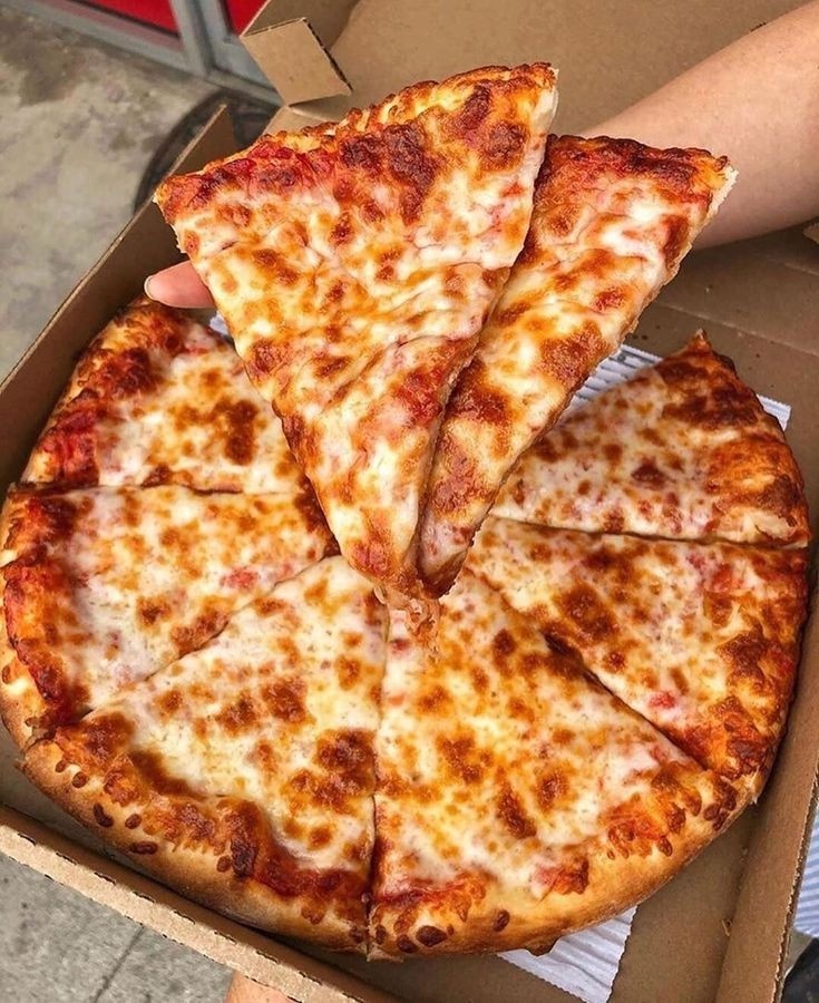 AlexGar88396565's tweet photo. Hey there, pizza lover! https://t.co/tOXPcpFYmJ