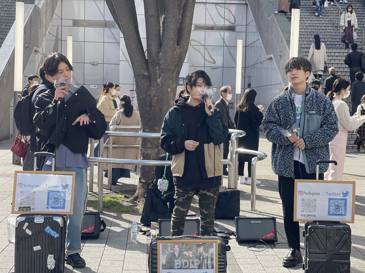 GhFSK22SVc2aXIb's tweet photo. BDIPのストリートライブin新宿
#BDIP
@BDIP_official https://t.co/chmuaHuV8a