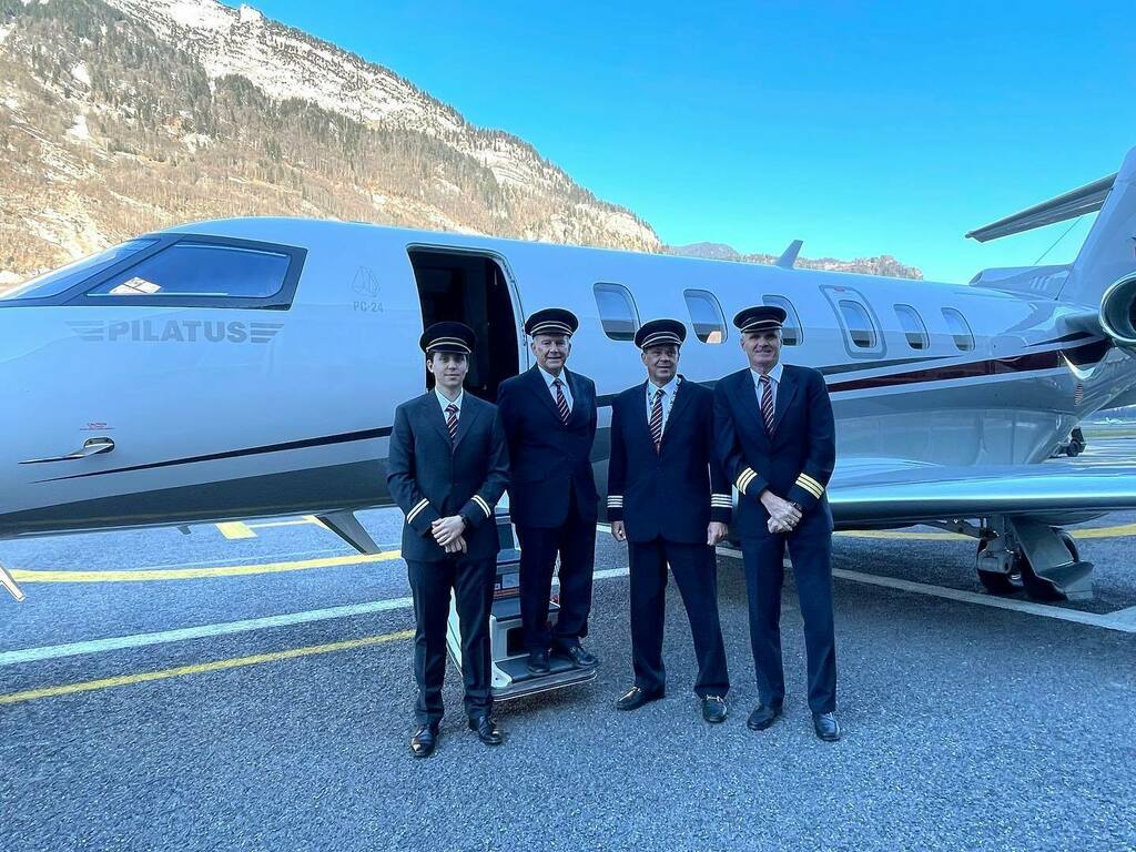 alficionado_ch's tweet photo. Off to the next adventure
👉 https://t.co/sXh90td5qF
#flugplatzmollis  #adventure #expeditionbyprivateplane  #lifeisgood #instagrammers #instatraveling #instaphotographer 

#djiglobal #droneoftheday #dronelife #djimavic2pro #drones #drone_countries #d… https://t.co/iBSBhA3qDc https://t.co/z0v8lFHOYy