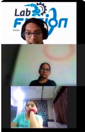FTC_LabFusion's tweet photo. 4/2/2022
-Community outreach at Agarwal Vidya Vihar

-We had an online community Outreach at agrawal vidya vihar with students of grade 6 teaching them about scratch, and how to create a basic maze game.🧑🏼‍💻🧑🏼‍💻

#FIRST #STEM #Robot #FTC
@DeanKamen @FTCTeams @FIRSTweets https://t.co/Y2kUGhWFUv