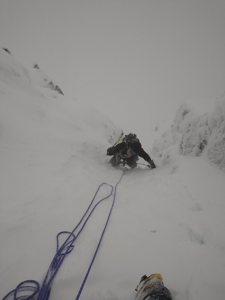 For_the_goats's tweet photo. Slight change of scenery. Scottish winter you horrible beauty https://t.co/kbMEK1yNJF