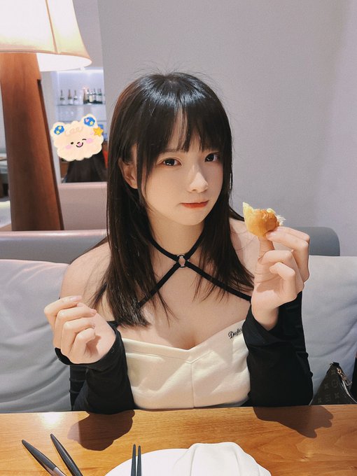 コスプレイヤー贤儿sherryのTwitter画像36