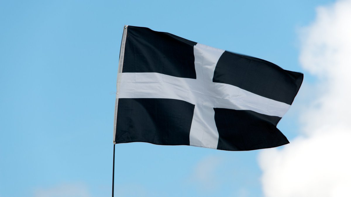 CultivatorCorn's tweet image. Gool Peran Lowen!

(Which is Happy #StPiransDay in the #CornishLanguage.)

How are you celebrating #Cornwall today?