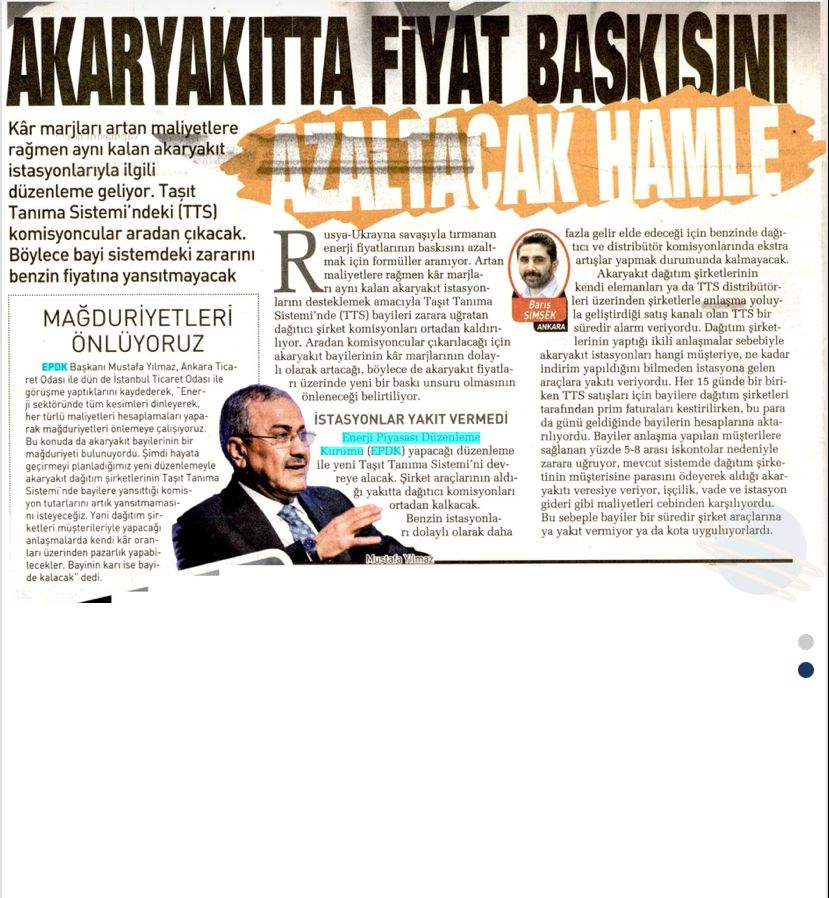 MemduhSmmm's tweet photo. Sayın #epdk başkanı artık #Petrol'cüyü,halkı ve hatta hükümeti aptal yerine koymaktan vazgeç,çok gülünç oluyorsun.  0.85-1.00Tl ve sürekli yükselen maliyet karşısında #Karmarjı nın 0.65-0.75 olduğu bayiden taşıt tanıma komisyonunu kaldırsan ne olur kaldırmasan ne olur? Amacın ne? https://t.co/kxwSBmlZOX
