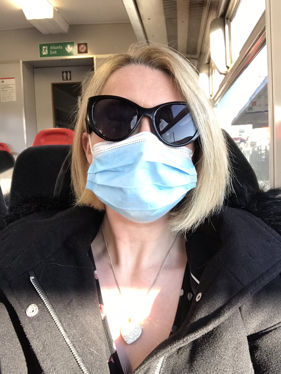 hannahthomastv's tweet photo. #Cardiff bound on the train 🚂
A lovely day to see my lovely colleagues ☀️
Off to our @ITVCymruWales #AwayDay to discuss fresh ideas 🙂
Our first gathering since before the pandemic began! Not seen some people in over two years!
#LetsDoThisTeam https://t.co/RAe0cqgxmW
