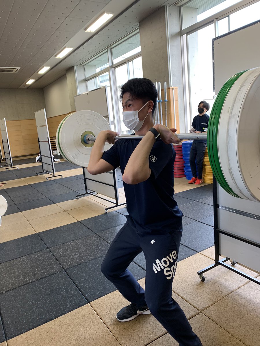 日体大 男子バレーボール部 公式スウェット上
