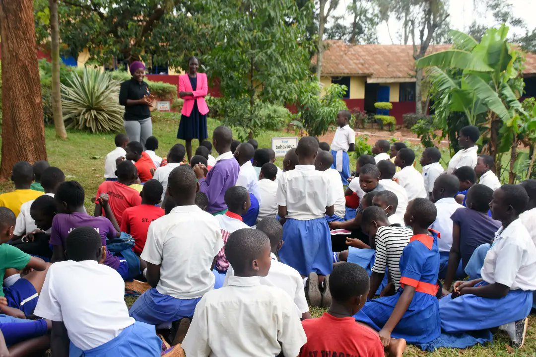HubIncredibles's tweet photo. The girls are learning core life skills under the #GetOnTheGo project which are playing an important role in strengthening their resilience,promoting tolerance and respect,and reducing the probability of their engaging in risky behaviors.
#Football4Good #Sports4Change #Sport4dev https://t.co/GCGn55C52Z