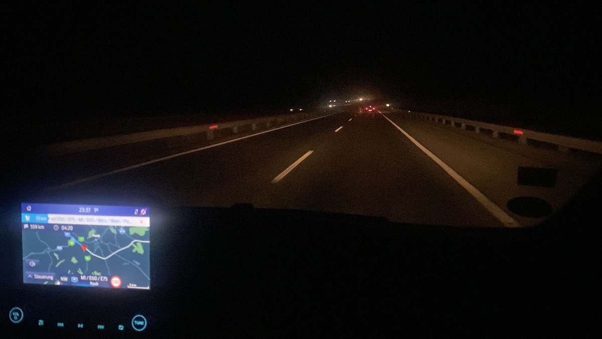 innoscripta's tweet photo. The first 7 people we brought safely to Munich in the last hours driving through the night. Now, with the second bus we stayed at the Slovakian-Ukrainian border, but we left this morning with another 7 people to bring to Munich. #StrongerTogether #Ukraine #NoWar https://t.co/9h5iEORaTA