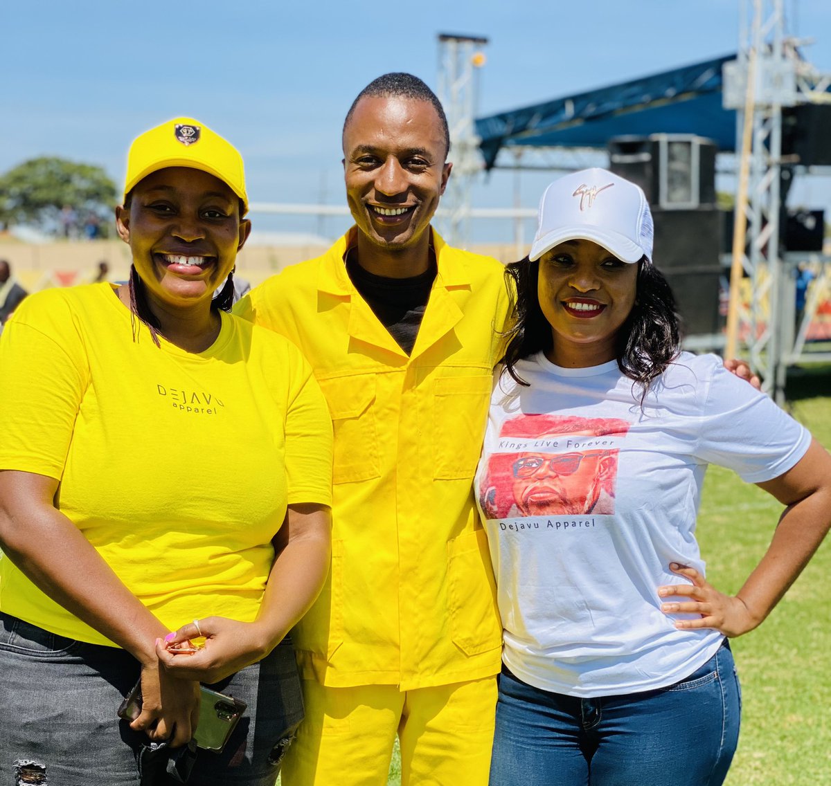 Cde_Ostallos's tweet photo. Painting the city of kings yellow #YellowSkies https://t.co/oH8Oa4bhRZ