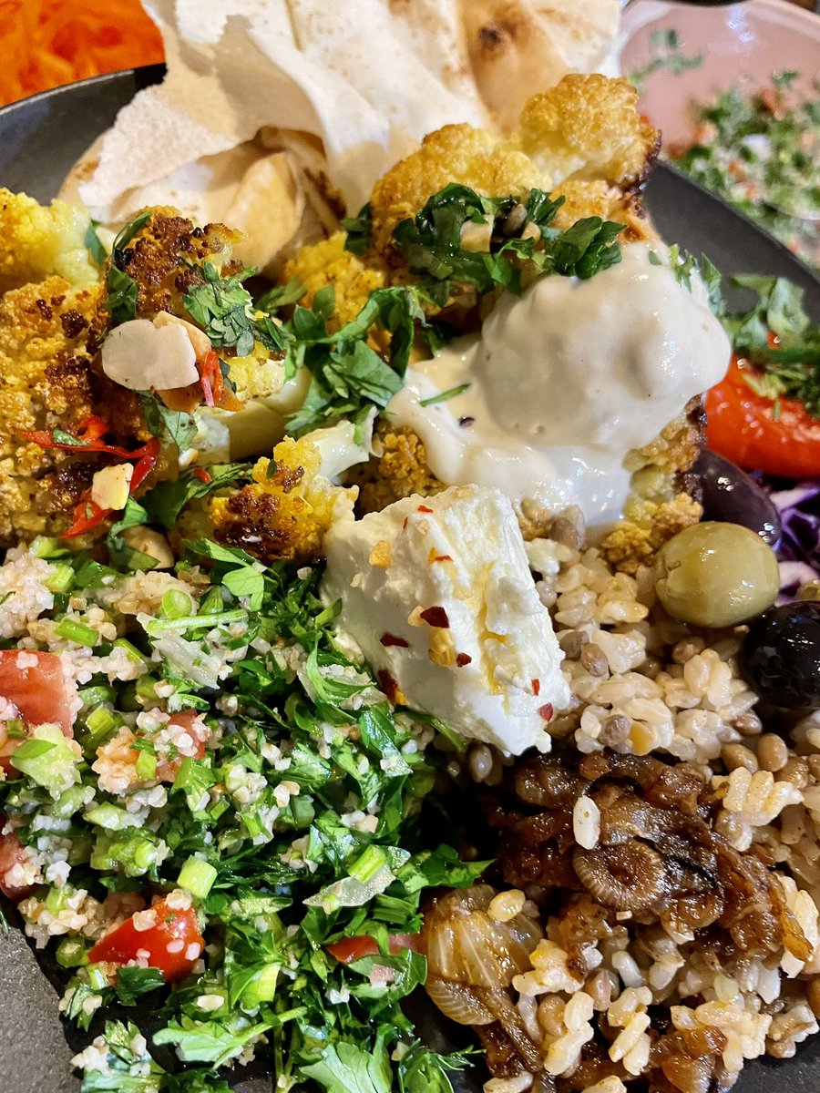 NatalieMoran20's tweet photo. @SandroDemaio Meat free for me and the roasted cauliflower game is strong here tonight, served with roasted peppers &amp; feta, Mujadara, Tabouleh and the best Lebanese bread which is finally available in Dapto-#cheerin’ Made Chicken Shawarma to keep the chaps happy too #feelingfortunate https://t.co/ZqyihNxDwG