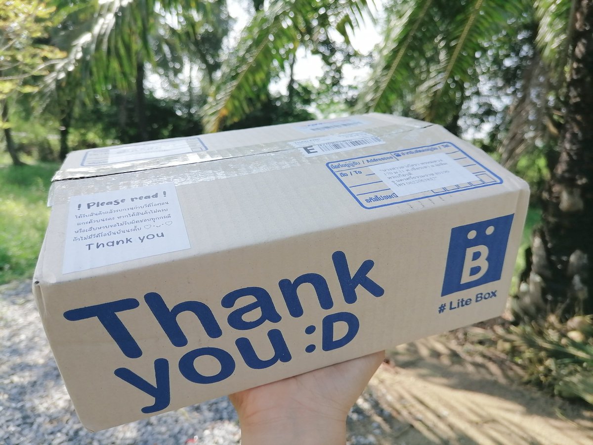 apsrpd's tweet photo. ได้​รับของแล้ววว~ ส่งไวมากกกกกกก​ เปิดกล่องแล้วดีใจยิ่งกว่า​ แพ็ค​น้องแบบดีสุดๆ​ และขอบคุณสำหรับของแถมน่ารักๆด้วยนะคะ   #rennxtrv https://t.co/bKCkfSw9MH