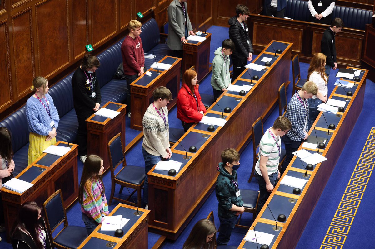 NIYouthAssembly's tweet photo. Pictured at the beginning of today’s Youth Assembly in the Assembly Chamber:

The Speaker and Youth Assembly members stand in solidarity with the people of Ukraine.

#StandWithUkraine

#NIYouthAssembly https://t.co/q7PNVf5YBv