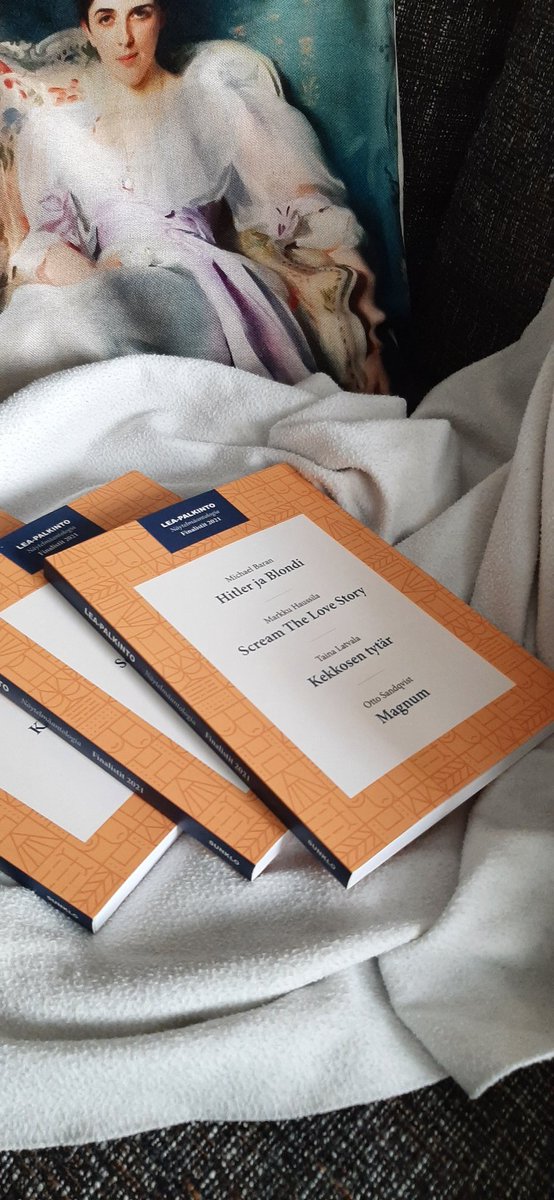 LatvalaTaina's tweet photo. Lea-finalistinäytelmät ovat ilmestyneet nyt antologiana. Mukana tietysti myös Kekkosen tytär! 😊🧡
Kiitos, @sunklo
🌷🌻🌼
#leapalkinto #finalistit #näytelmät #kekkosentytär #theatre #theatreplays https://t.co/Dt8Tn3w7Qv