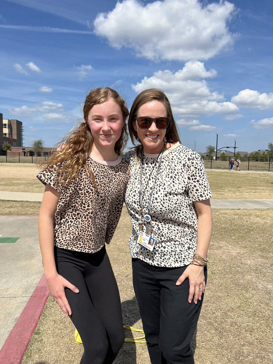 Twinning with my student during Dr.Seuss Week! #wearanimalprint
