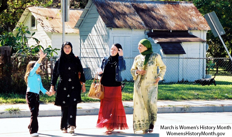 latinomuslims's tweet photo. March is Women’s History Month. Photo of Latinas taken by Zuly. #WomensHistoryMonth #LatinoDawah #LatinoMuslims #HispanicMuslims

https://t.co/Ntkh2OXg9a https://t.co/fJZLpSL0r0