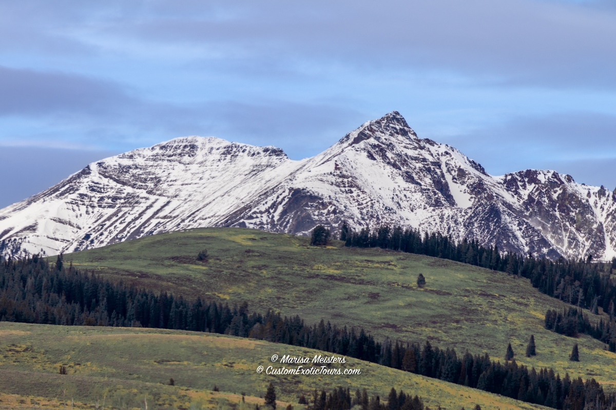 WorldwideXplore's tweet photo. Not sure how to start planning a #Yellowstone vacation? Grab our free, informative guide: https://t.co/1stsJHvEtZ

#NPS #USAtravel #TRLT #postcardsfromtheworld #worldtravel #tavelwithus #freeguide #planYellowstone #VisitYellowstone #snowcapped #scenery #landscapephotography https://t.co/JYG5vfWGaJ