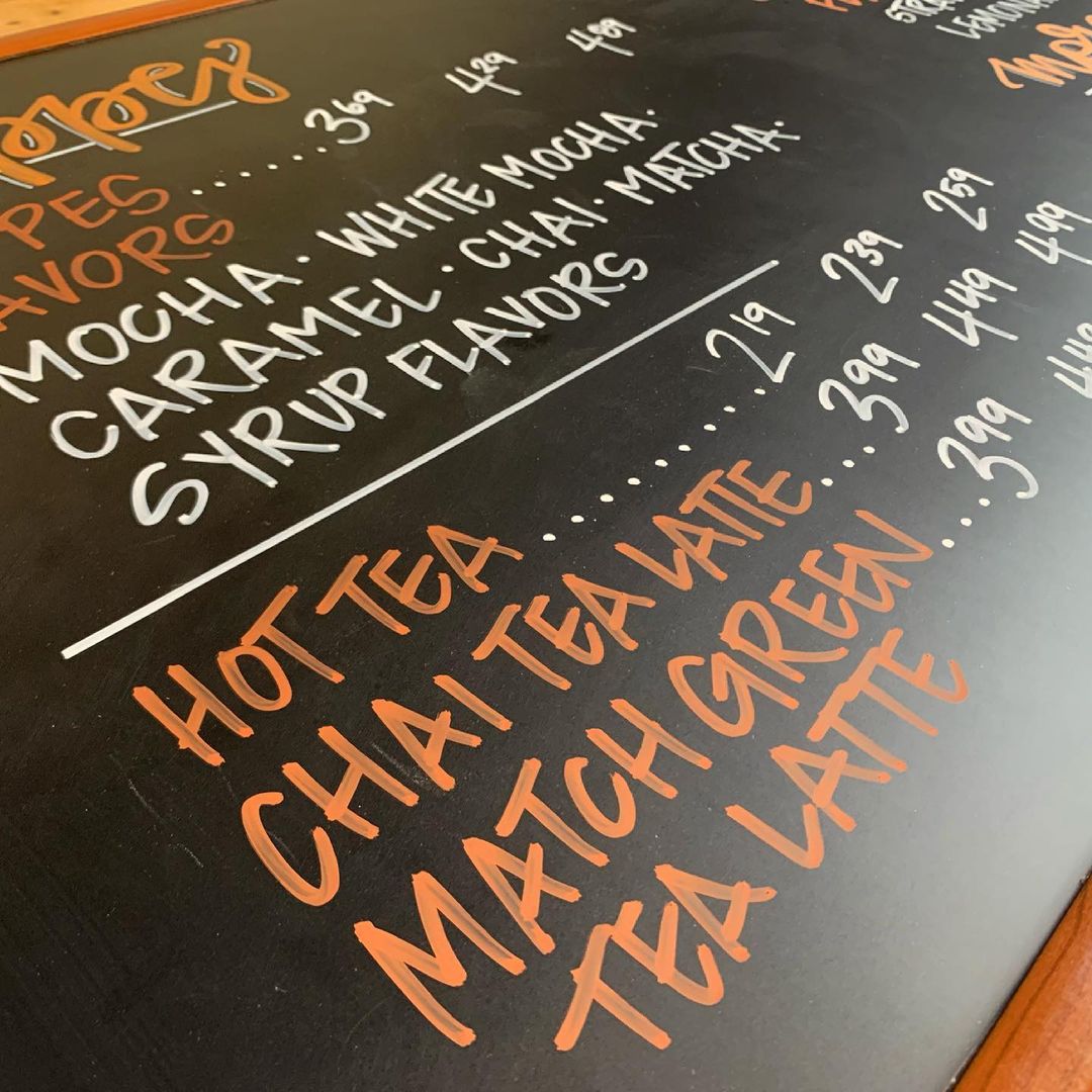 CraftyCrocArt's tweet image. One hot tea for me, please. ☕️

📸 IG: @southernlegacycreative

#menuboard #menusign #chalkboardmenu #chalkboardmarkers #chalkmarkers #chalkpens #liquidchalkmarkers #chalkboardsign #craftycroc