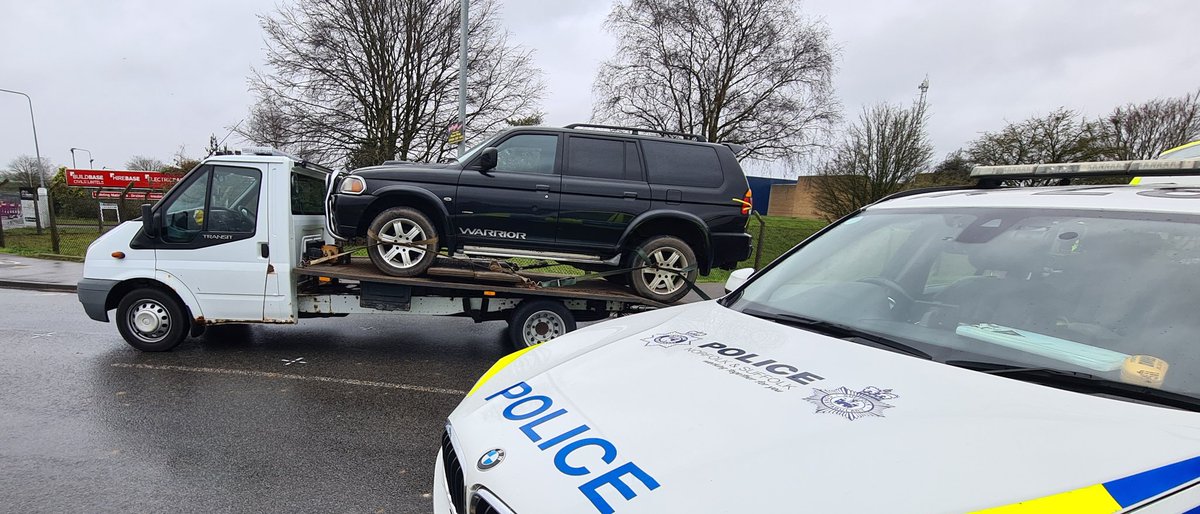 NSRAPT's tweet photo. As soon as we'd dealt with our last overweight vehicle & seizure on #A11 near #Thetford, this vehicle caught our eye.
Weighed in at 900+kgs overweight
Vehicle prohibited and driver reported for overweight offences.
@BrecklandPolice #CVU
#PC1787 #PC1320 https://t.co/C20hpjAseb