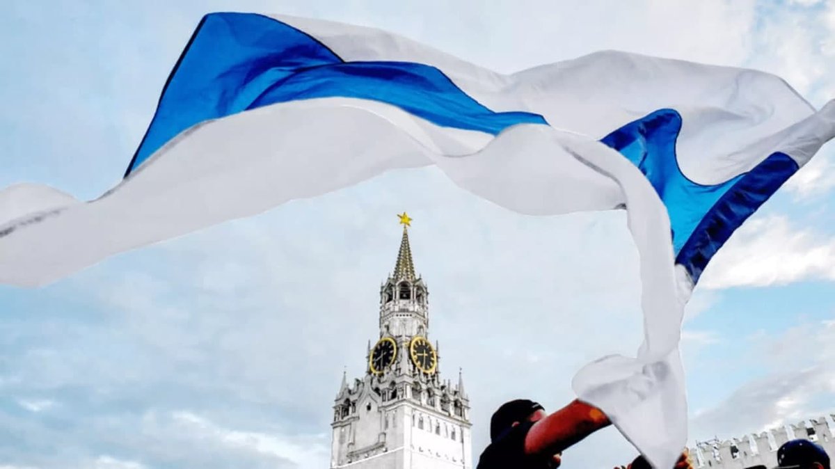 Что будет, если заменить всего один элемент в привычной символике? 

Пользователь TJ задумался о том, как изменится восприятие флага России, если заменить красный цвет белым. Автор уточняет, что не призывает ни к каким действиям, а лишь исследует тему

tjournal.ru/internet/552118