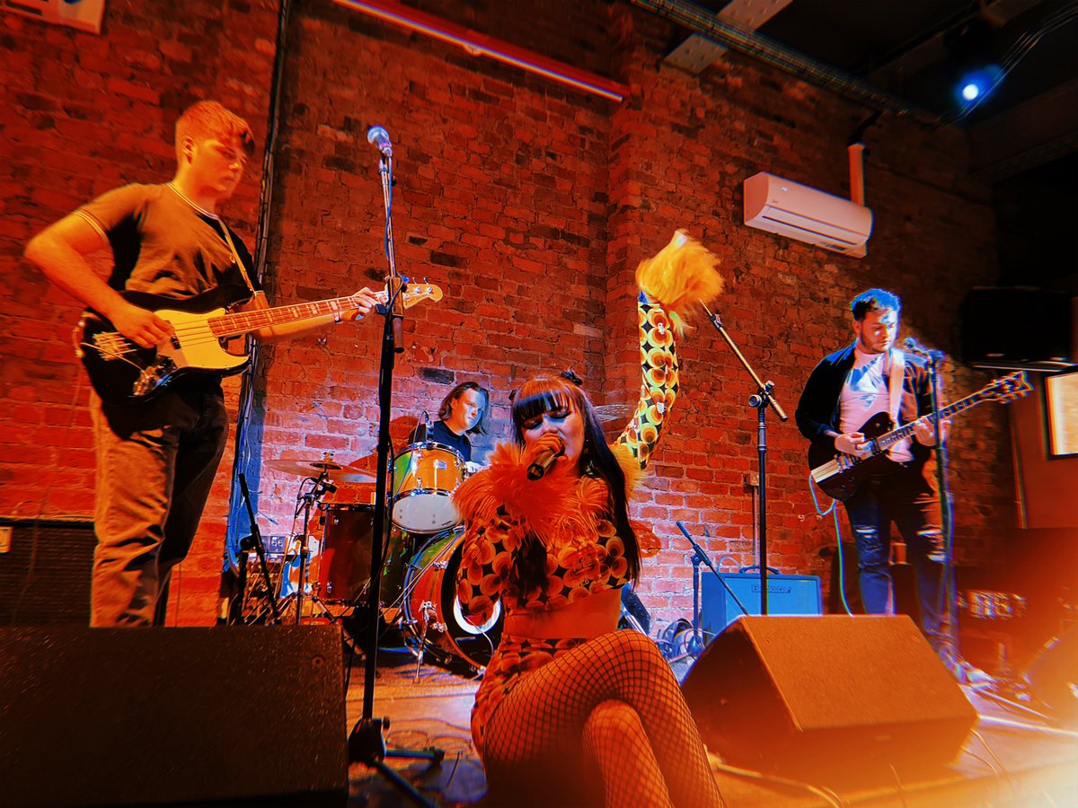 Ferocious set from Dollie Demi at Off the Square  

🔥🔥🔥