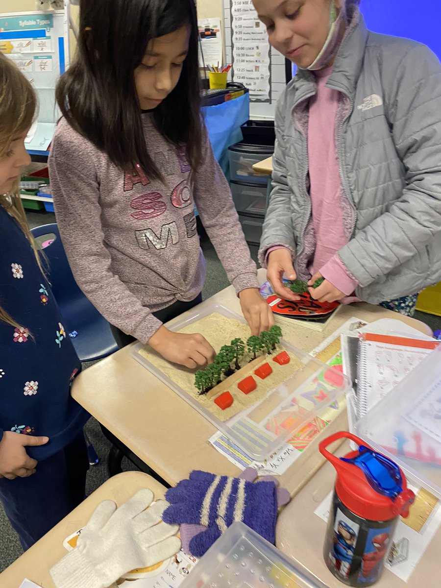 WBEteacher's tweet photo. After investigating erosion students loved collaborating on how to “Save the City”!
-PLTW Our Changing Earth https://t.co/m9qnnMxIsJ