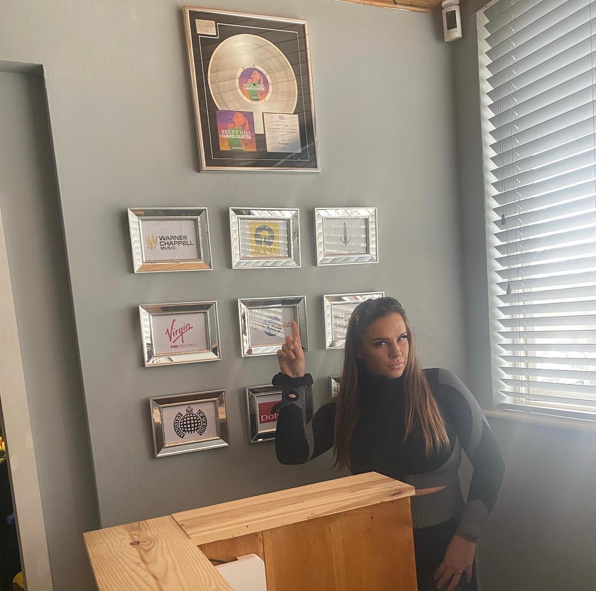 youngcreativec's tweet image. Recording in Doncaster’s @splintersoundstudios  with @djshaunbangerscott &amp;amp; @shaundeanmusic 

#Gemmafox #Shaunbangerscott #shaundean #splintersoundstudios