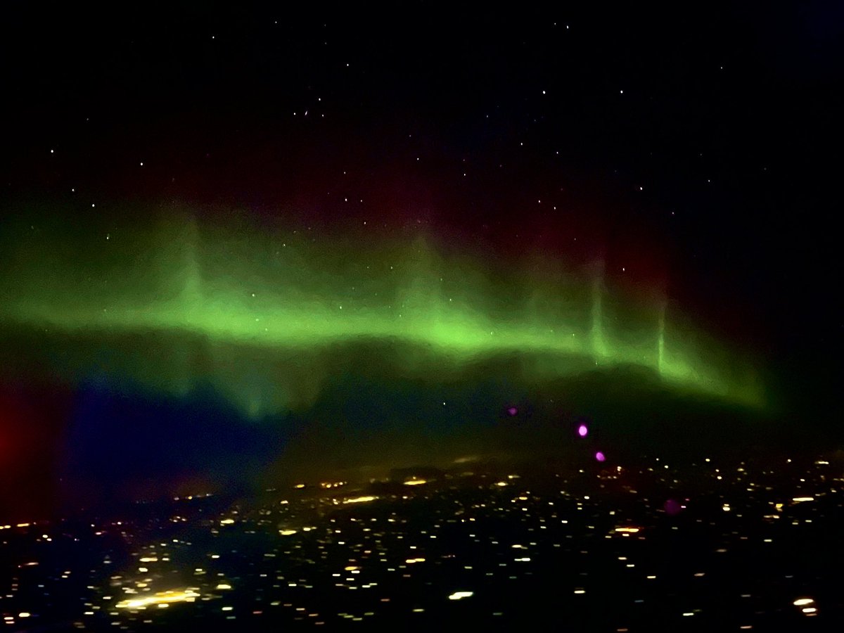 Got a 4 hour show with <a href="/Delta/">Delta</a> from Anchorage to Minneapolis last night.  Thanks for flying the northern route on this trip!  #Delta #NorthernLights