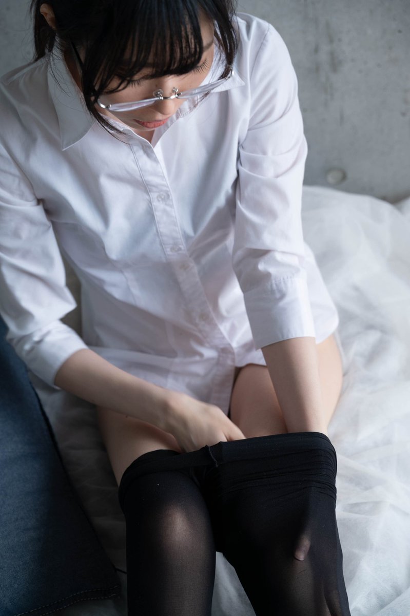 タイツ履くときコレするの
わかる人おる？？ https://t.co/UBXFCabM5b