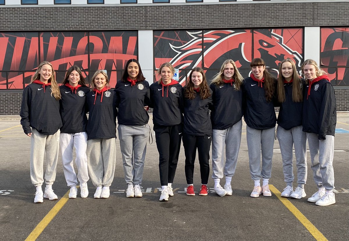 🚨🚨Sectional Final🚨🚨
🆚 Reedsburg <a href="/Reedsburg_GBB/">Reedsburg Girls Basketball</a>  
📍Oregon High School <a href="/PanthersHoops/">Oregon Basketball</a>  
⏰1:30 pm

We are 1 of 8 teams left playing in D2 🏀…4 months to get to this point!  #hardworkpaysoff