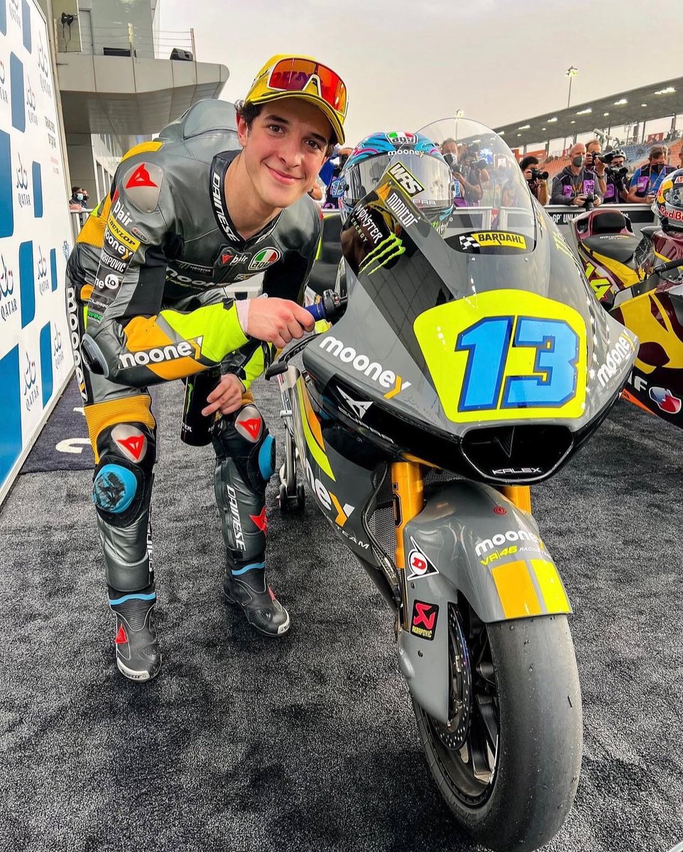 VRRidersAcademy's tweet photo. POLE!!!!!
Prima pole in #Moto2 bravo bravo #Cele13 ππ»π₯
@VR46RacingTeam π€π»π€π»
#QatarGP https://t.co/bDtdvjDFfo
