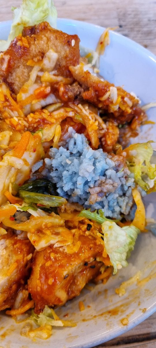 Can definitely recommend the food in <a href="/SmallBarBristol/">Small Bar Bristol</a>, the <a href="/WingsDiner/">Wing's Diner - Asian Fried Chicken</a> chicken rice bowl with Korean sauce on it is smegging delicious 🙂