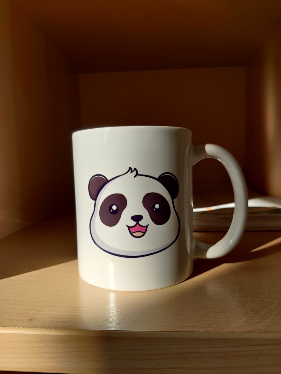johnnydepinguin's tweet image. JUST RECEIVED MY @PandaMetaverse MUG 🐼❤️👀 i love it
