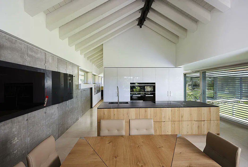 interiorsxdsign's tweet photo. The Grey House by Giorgio Parise #interiordesign #homedecor #homeinspo #interiors https://t.co/GzBXBt7Zug
