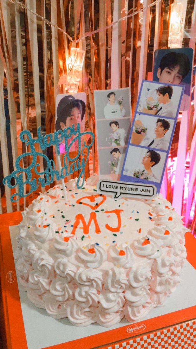 hmduplito's tweet photo. Happy Happy Happy Birthday My
Happy Virus, My Happy pill 
🥳🥳🥳🥳🥳🥳 
Love you Kim myungjunie
 😘😘😘😘 
Please be healthy! Fighting!!
@offclASTRO @ASTRO_Staff 

@wolfgirlswaggy @lycheelych @mugimunbab @wondernneka @ma_de528 pa tag sa iba please 😅 https://t.co/QU2b4gaAs3
