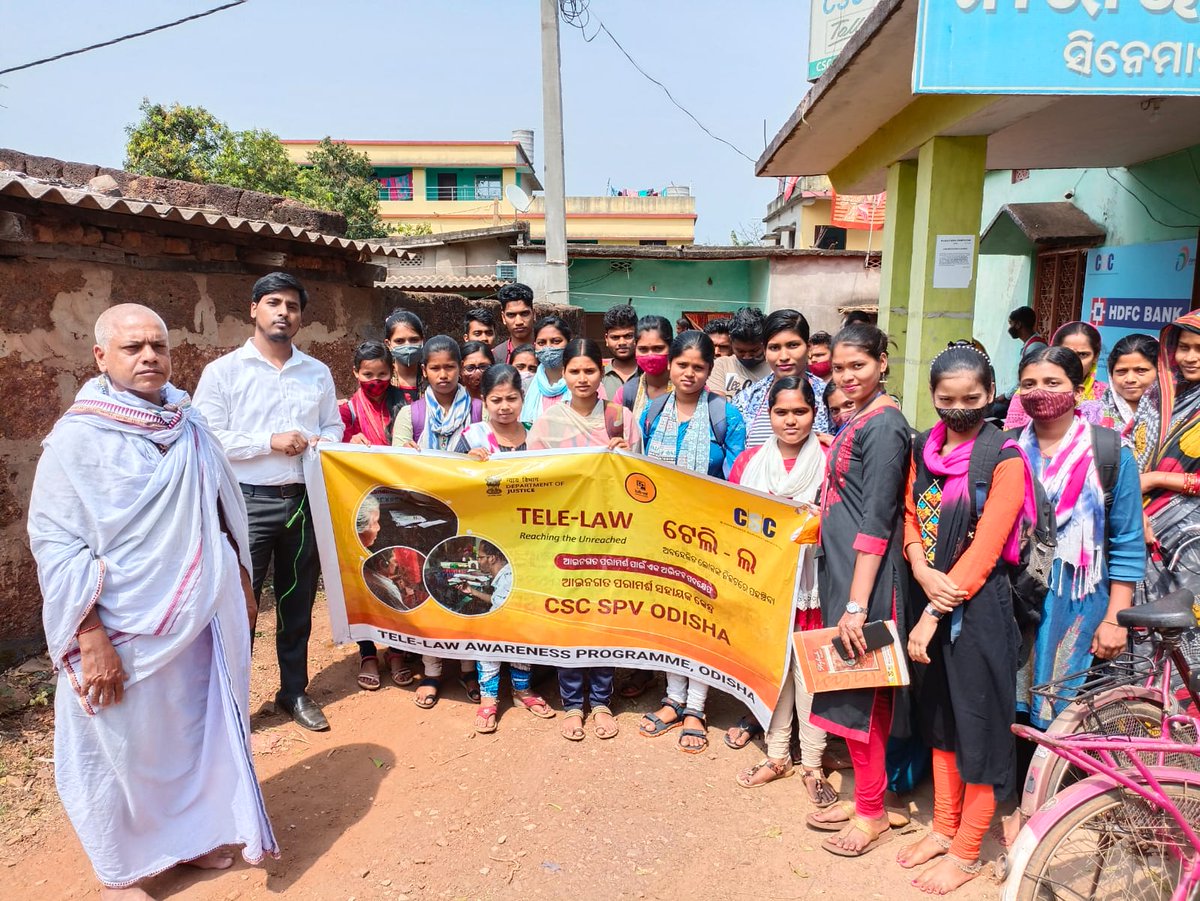 CscTele's tweet photo. CSC Panel Lawyer Biswa pratap Singh creating awareness among citizens about Tele-law at Aspirational GP-Tangiapada,Block/Dist-Khordha,Odisha @SwornaprabhaSi1 @dintya15 @l_Smrity @ceo_csc @CSCegov_ @OdishaSpv @Tele_Law @PatankarRishi @subodhmishracsc @KirenRijiju @CSCSPVKHORDHA https://t.co/7Mia4Wxh2S