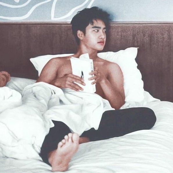 doughkyungchoo's tweet photo. extremely sensitive photos from DO KYUNGSOO  (+18)

a thread 🔞🐧 https://t.co/6gXiv5dMTN