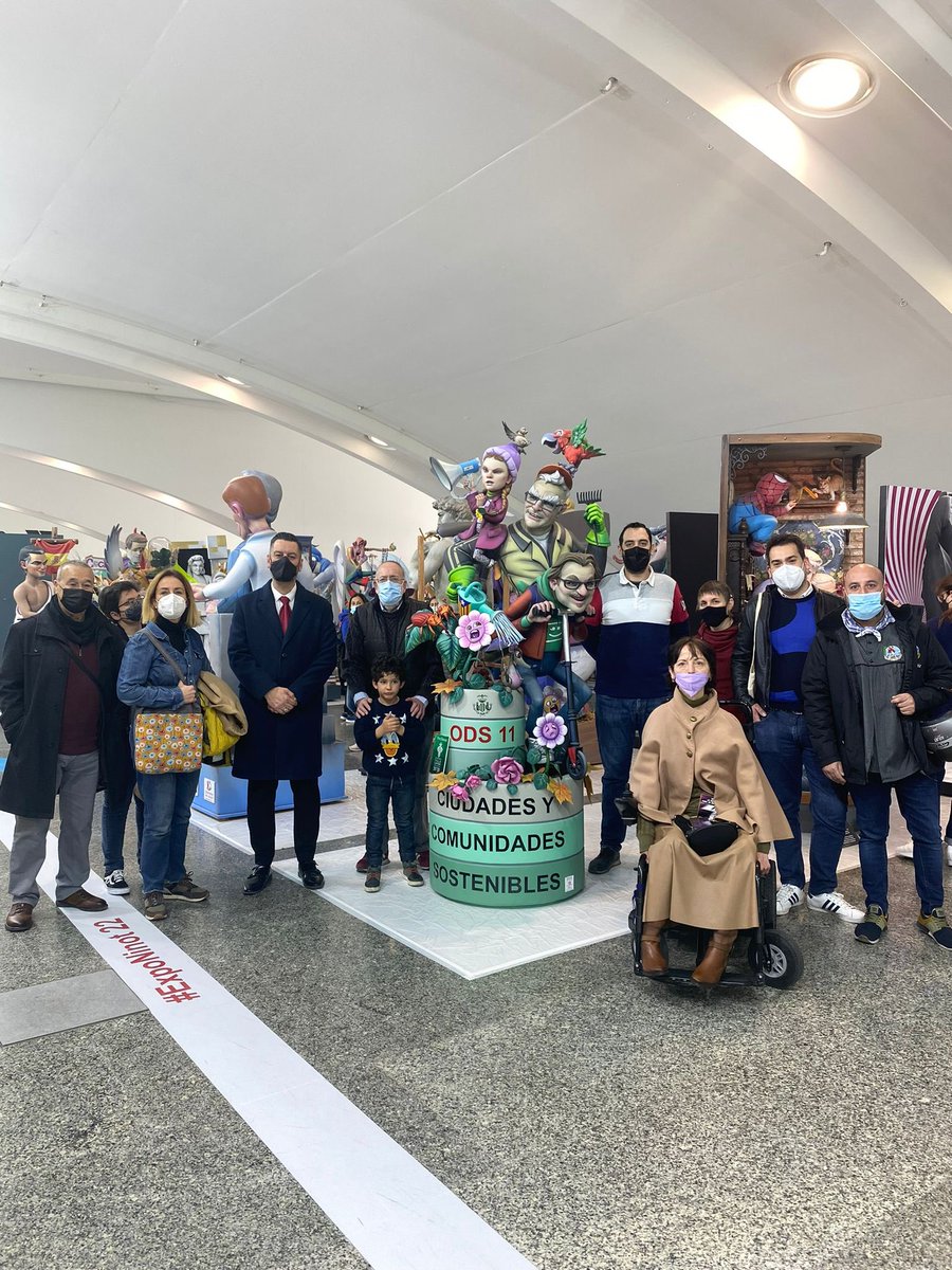 compromisfalles's tweet photo. La Sectorial de Cultura Festiva de @CompromisVLC atorga el Premi Somriure 2022 al ninot amb millor crítica política a la @Falla_Convento de l’artista @pere_baenas. L’enhorabona! https://t.co/7E1Ms8lgSv