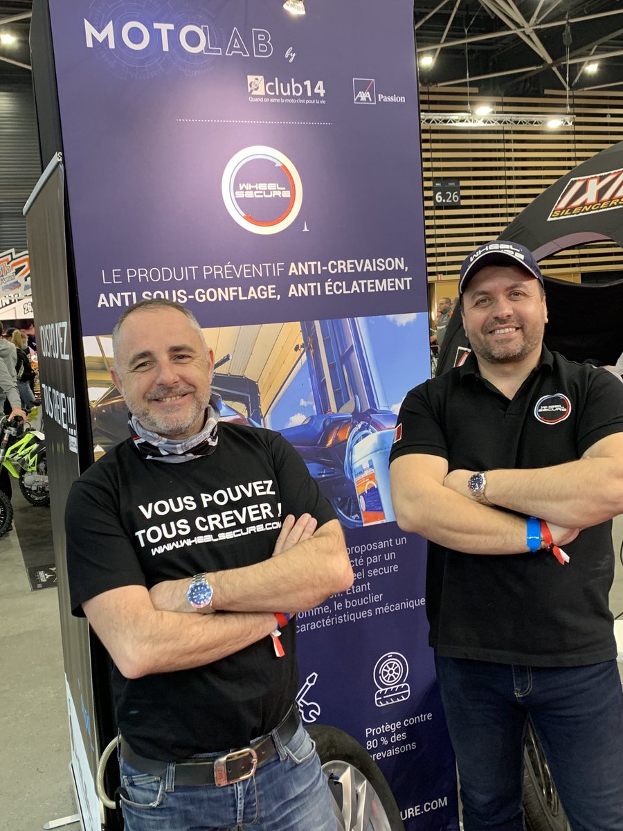 Eric_Lemaire's tweet photo. Toutes les motos du monde présentées au salon de Lyon, un stand #AXAPassion avec nos Agents généraux et les stars up de notre #Motolab qui œuvrent pour une meilleure sécurité sur la route. Assurance, Prévention, Innovation… que du bonheur ! https://t.co/LBABDkr7mX