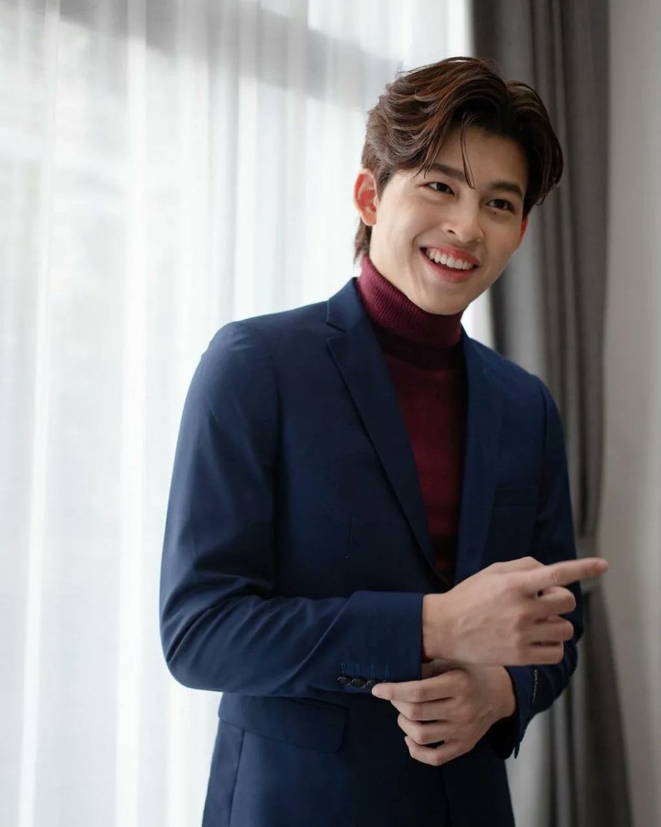 ppnaravit_ph's tweet photo. We miss you @ppnaravit .🧡🧡 Keep Fighting. We got your back.
#ppnaravit #PangPond #ปังปอนด์ #gmmtv #ศิลปินไทย #ppnaravitph #pondphuwin #NeverLetMeGo #ปลาบนฟ้า #NARAVITized #FishUponTheSky https://t.co/RS9TODFLMX
