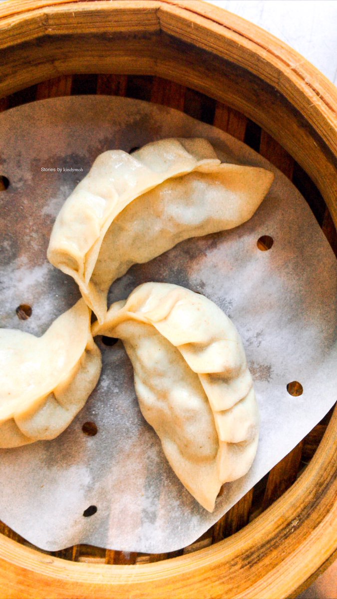 kindymoh's tweet photo. Homemade Gyoza &amp; Hakau. Letsgo nyemil sore, ada yang mau??? 🙏🙏 https://t.co/LYAQJRDjXl