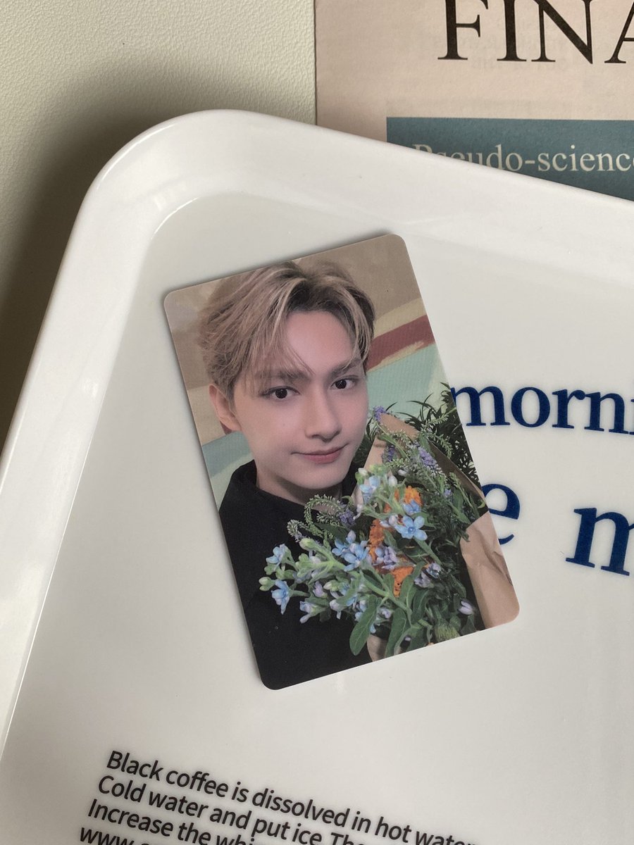 jubertcart's tweet photo. #JubertMail ꒰💌꒱

[ @mujicart_usph ]

#mujicartfeedbacks 

— jun arrived safe&amp;secured !!! hehe ang hirap hanapin ng jun pc na 'to na steal fries actually huhu thank u so much for selling him to me ˎˊ˗ ♡ also, thank u din kay @bestboywonuu for shipping it 
(´｡• ᵕ •｡`) ♡ https://t.co/2xnenj0LvH