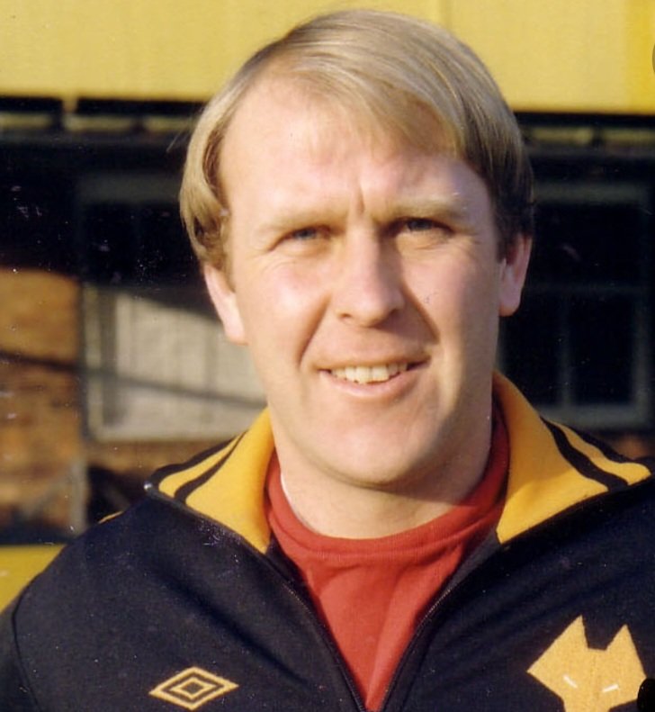 _AlanLeese's tweet photo. Born 76 years ago today former Wolves player &amp; 1982-83 promotion winning manager Graham Hawkins. 
Fondly remembered, RIP Graham 🙏. https://t.co/qzYdIfH8jH